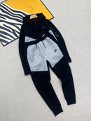 Nike Tech Windrunner