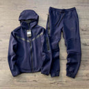 Conjunto Nike NSW Tech Fleece