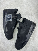 J4 'Black Cat'