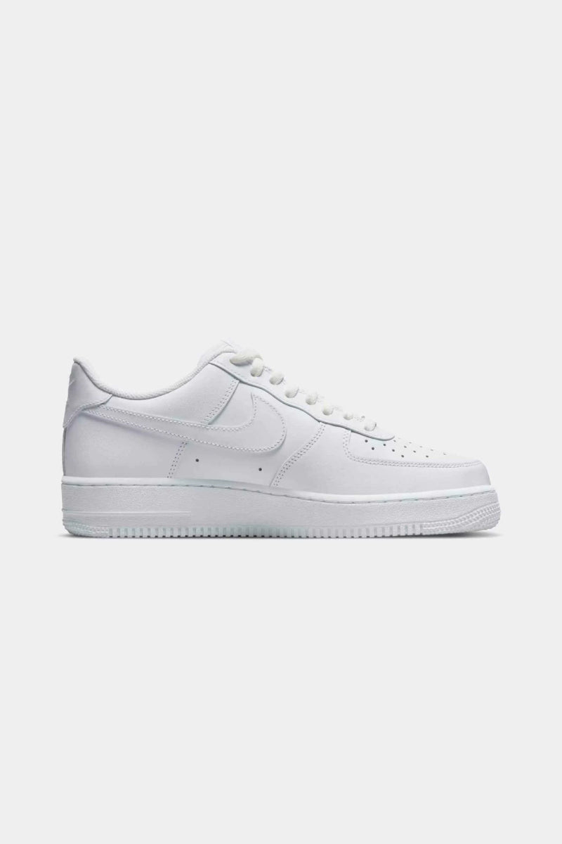 Tênis Nike Air Force 1 '07 White & White Masculino