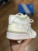 ADIDAS FORUM MID (linen green)