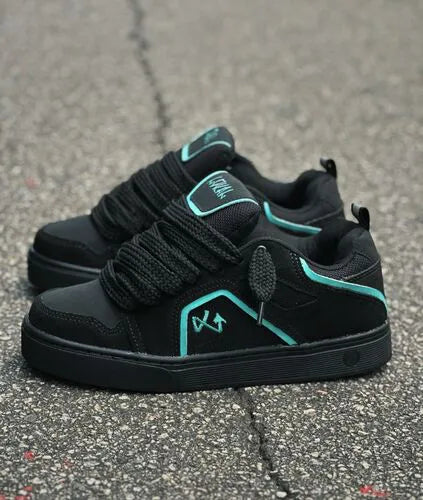 Tesla x Lokal Big Preto/Verde Agua