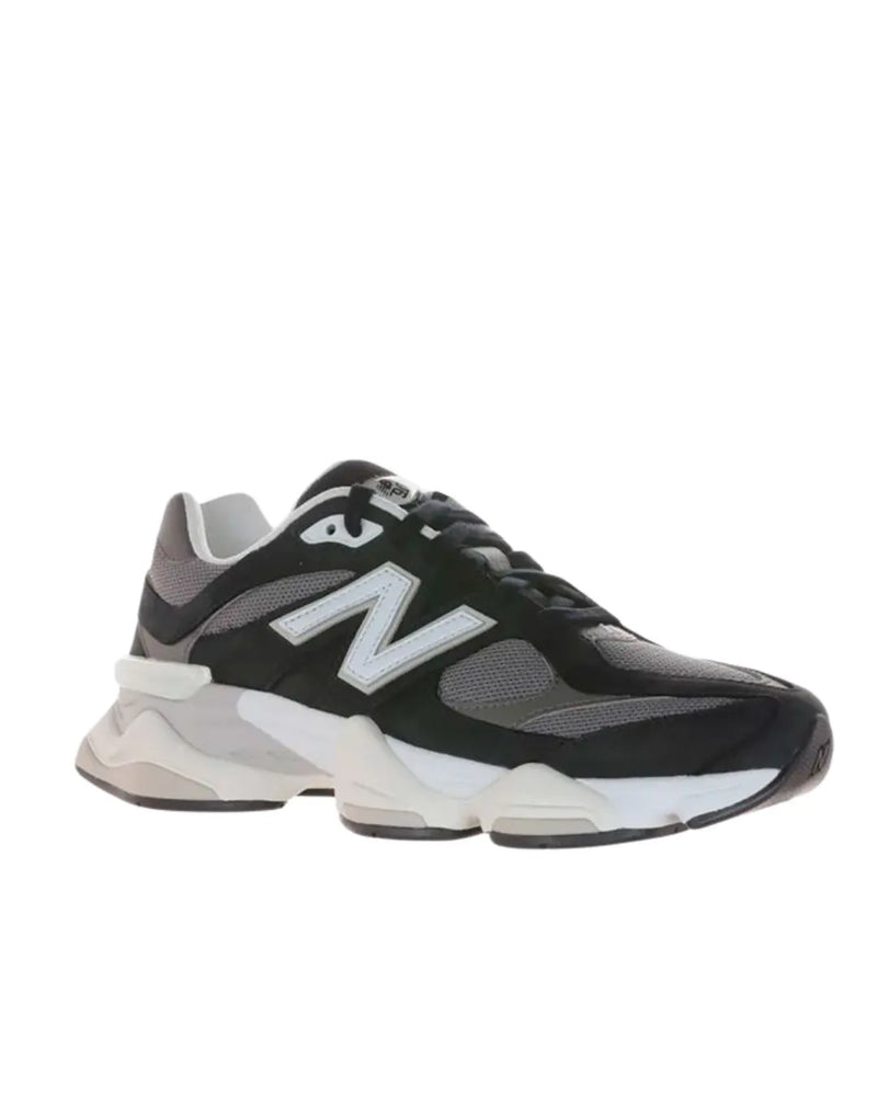 New Balance 9060 – Preto