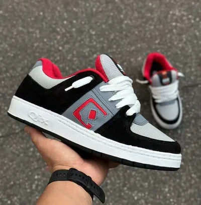 Qix 90s OG Preto/Branco/Vermelho